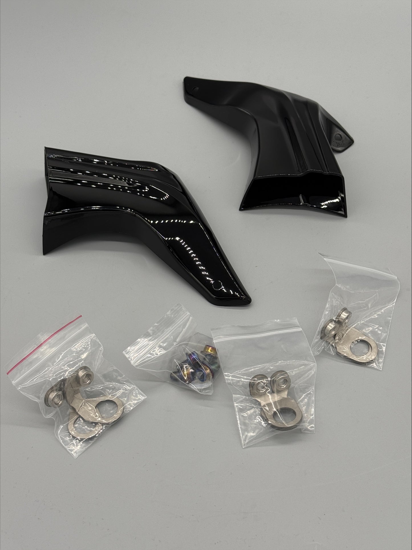 Brake cooling duct kit high gloss black